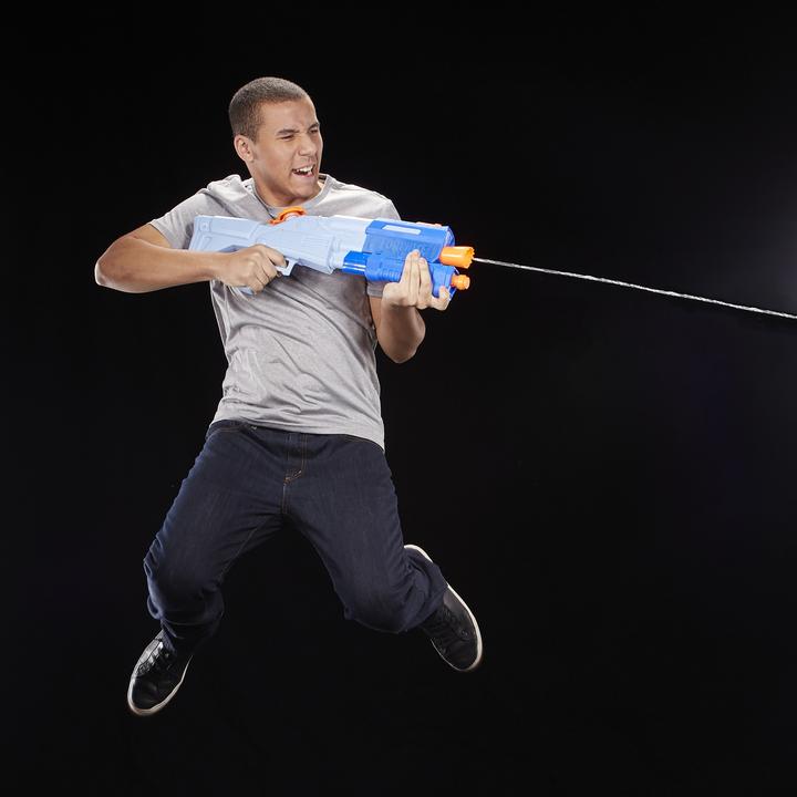 Actual product image Nerf Super Soaker Fortnite TS-R