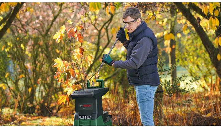 Produktbild Bosch Home & Garden AXT 23 TC