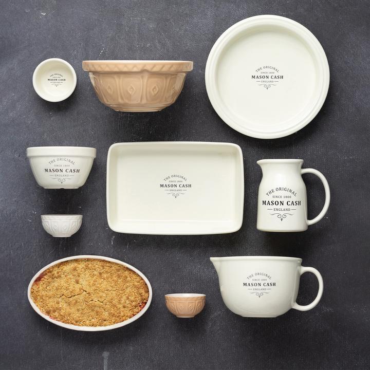 Actual product image Mason Cash Pie Shape 'Heritage (28 cm)