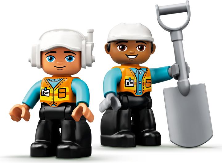 Actual product image LEGO DUPLO excavators and trucks (10931)