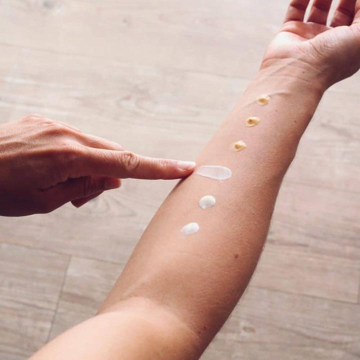 Produktbild Suntribe Bio Mineral Day Cream Sunscreen SPF 20 (Sonnencreme, SPF 20, 50 ml)