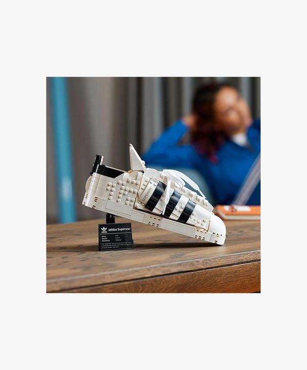 Actual product image LEGO Adidas Originals Superstar (10282, LEGO Icons)