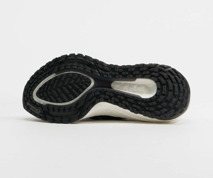 Actual product image adidas Ultraboost 21 shoes - 87253 (41 1/3)
