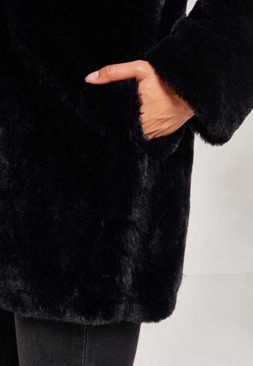 Actual product image Urban Classics Ladies Hooded Teddy Coat (4XL)