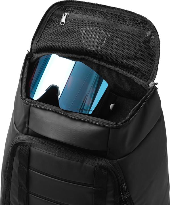 Actual product image D_b_ Hugger