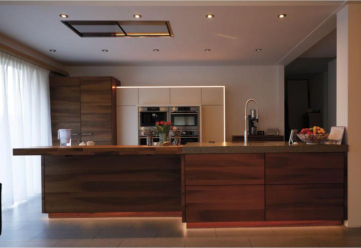 Actual product image Siro LED strip SL-XXL Strip 10m | Dimmable 15W IP20 | 3000K warm white for gluing (Warm white, 1000 cm, Indoor)
