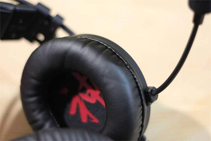 Produktbild Blade Gaming Headset GENBU (Kabelgebunden)