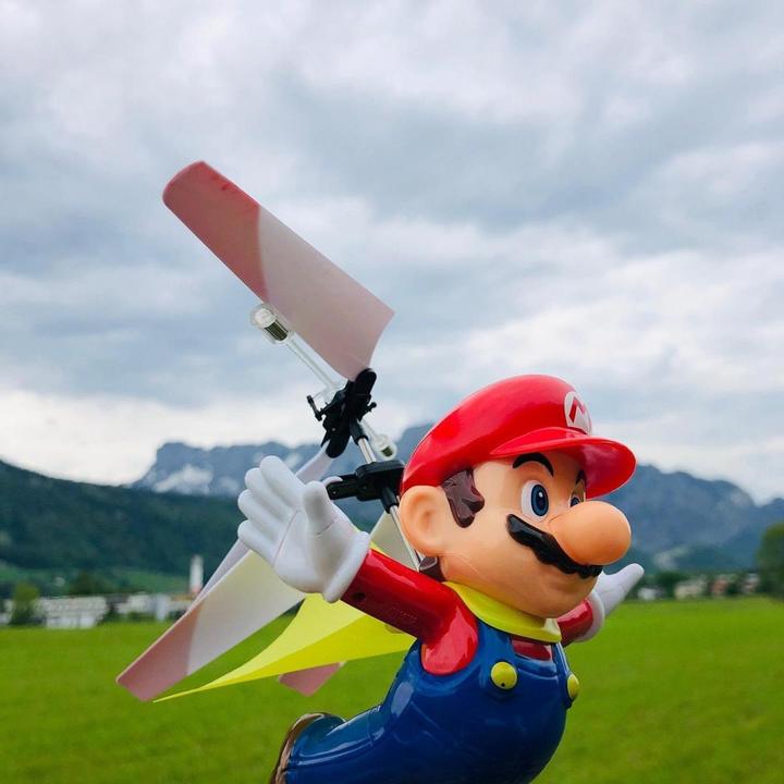 Actual product image Carrera Flying Cape Super Mario Drone