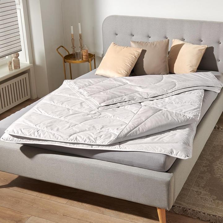 Image du produit Traumschlaf Laine vierge Nature (2100 g, 200 x 220 cm)