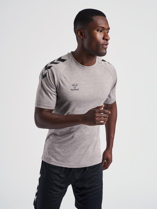 Actual product image hummel Core Xk Core Poly T-Shirt S/S (XXL)