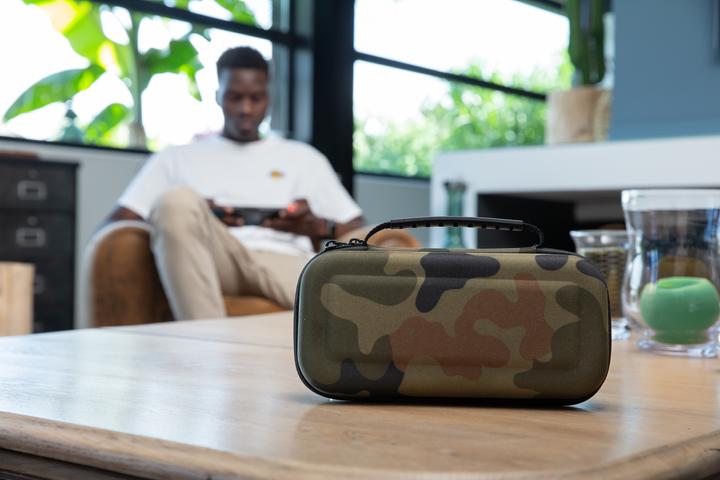Produktbild Bigben Tasche Classic XL - camo green (Switch Lite, Switch OLED)