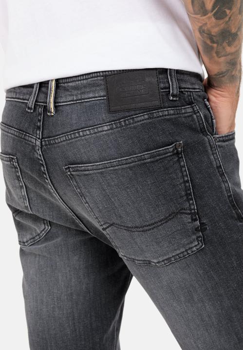 Produktbild Camel Active Regular Fit 5-Pocket Jeans (W44/L34)