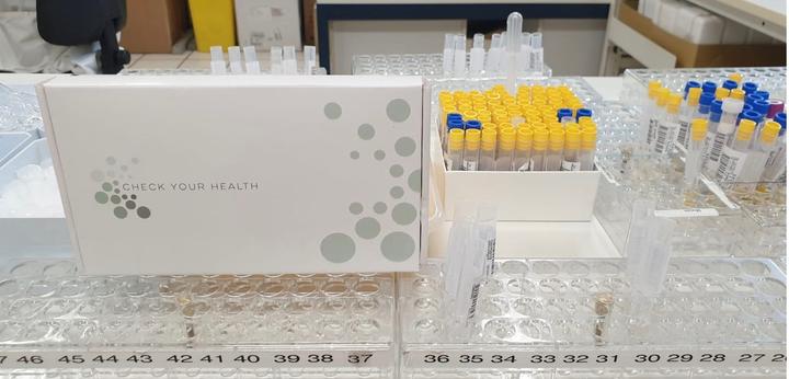 Produktbild Check Your Health Test Kit weibliche Hormone Fruchtbarkeit