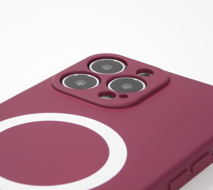 Actual product image PhoneLook Soft shell silicone cover with MagSafe and camera protection Bordeaux (Apple iPhone 13 Pro)