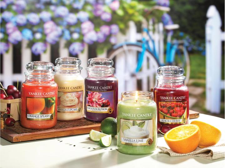 Image du produit Yankee Candle Black Cherry (411 g)