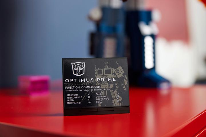 Actual product image LEGO Optimus Prime (10302, LEGO Icons, LEGO Rare Sets)