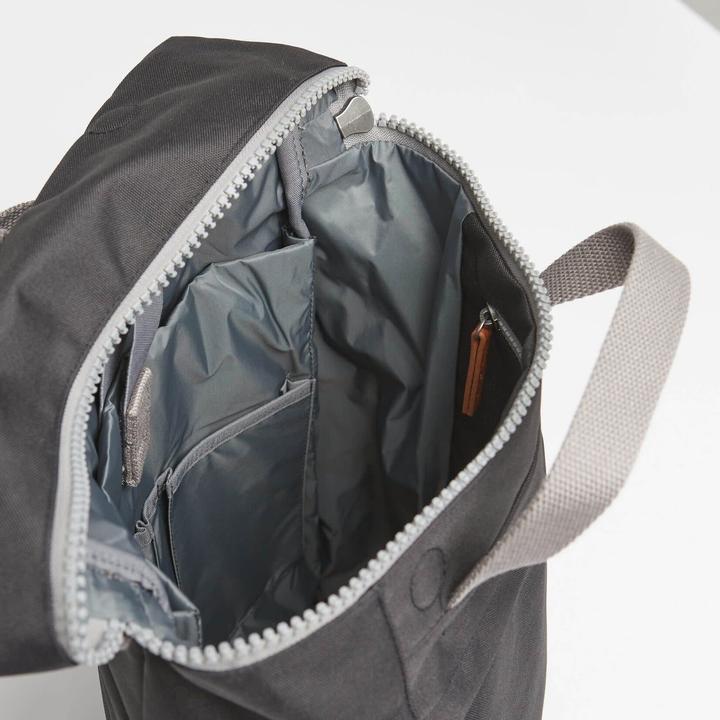 Produktbild Roka London Finchley A Sustainable Ash 12-15 recycled bottles Large (20 l)