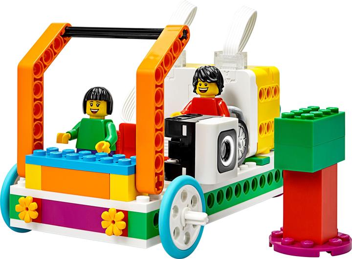 Actual product image LEGO SPIKE Essential Set (45345, LEGO Education)