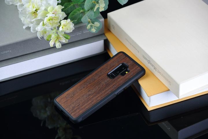 Produktbild Man.Wand &WOOD SmartPhone case Galaxy S9 Plus koala juodas (Samsung Galaxy S9+)