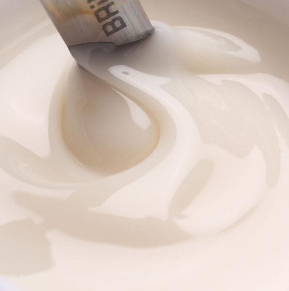 Produktbild BrillBird Latte – Milchig weisses Gel 5ml (Milchig weisses Gel, Gel-Effekt Nagellack)