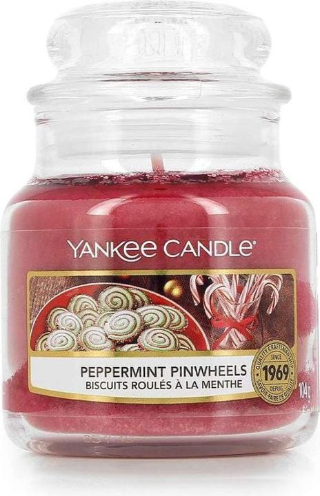 Actual product image Yankee Candle Peppermint Pinwheels
