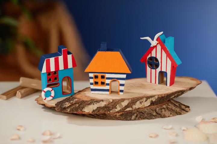 Actual product image VBS Silhouettes of houses, set of 3, pine wood