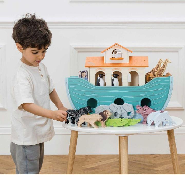Actual product image Le Toy Van Noah's big ark