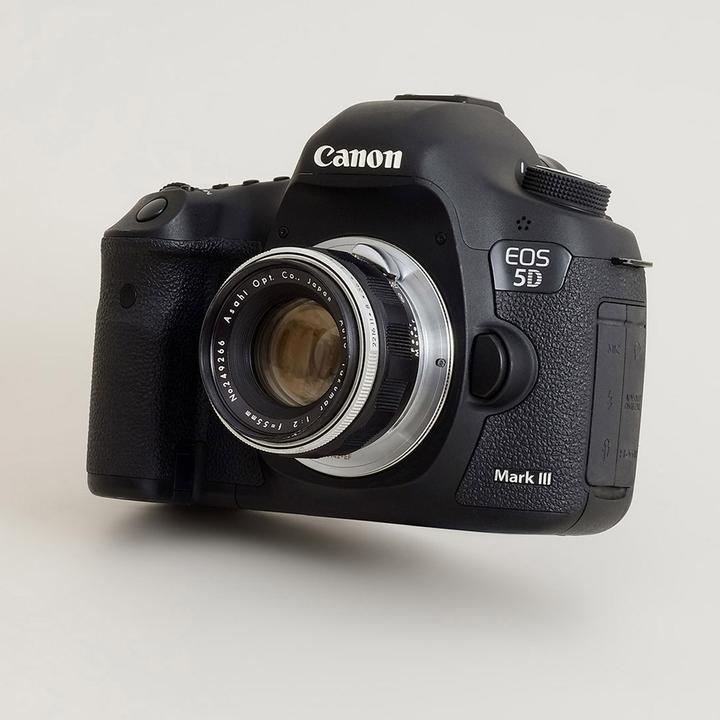Immagine prodotto Urth Adattatore per obiettivo: compatibile con l'obiettivo M42 e il corpo macchina Canon (EF / EF S)