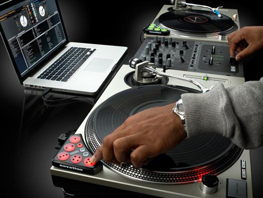 Image du produit novation Dicer, contrôleur de cue point et de boucle pour Serato