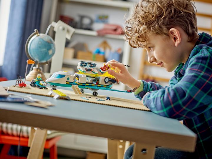 Produktbild LEGO Notfallrettungsflugzeug (60465, LEGO City)