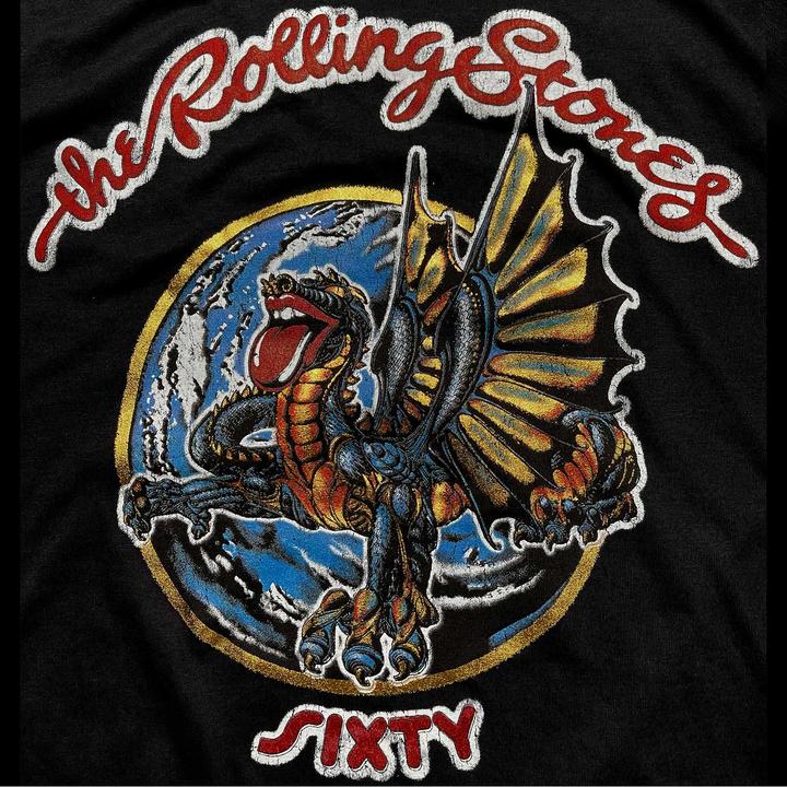 Produktbild The Rolling Stones Sixty Dragon Globe TShirt (M)