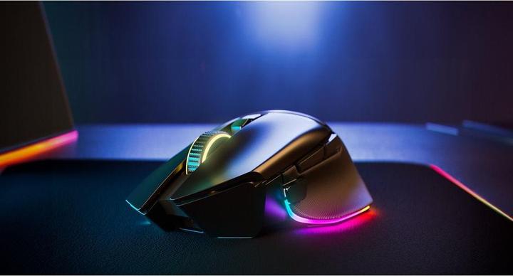 Produktbild Razer Basilisk V3 Pro 35K (Kabellos, Kabelgebunden)