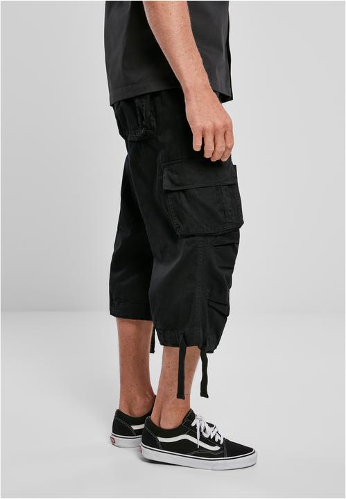 Actual product image Brandit Urban Legend Cargo 3/4 Shorts (M, L)