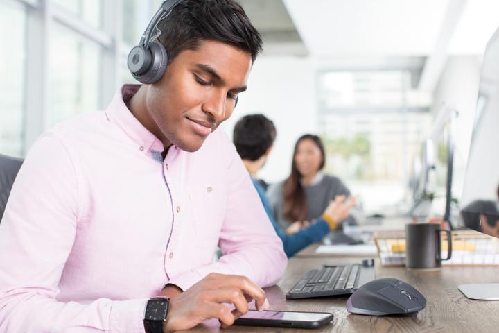 Produktbild Logitech Zone Wireless (Kabellos)