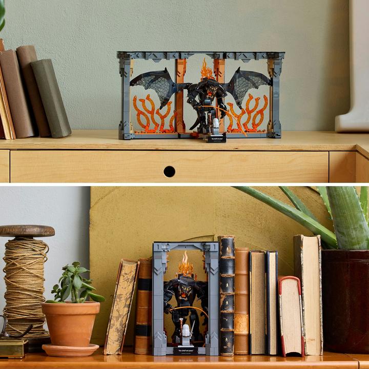Actual product image LEGO The Lord of the Rings: Balrog™ bookend (10367, LEGO Icons)