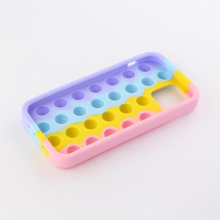 Produktbild PhoneLook Hülle Silikon Luftblasen Anti-Stress Regenbogen (Apple iPhone 13 Pro Max)