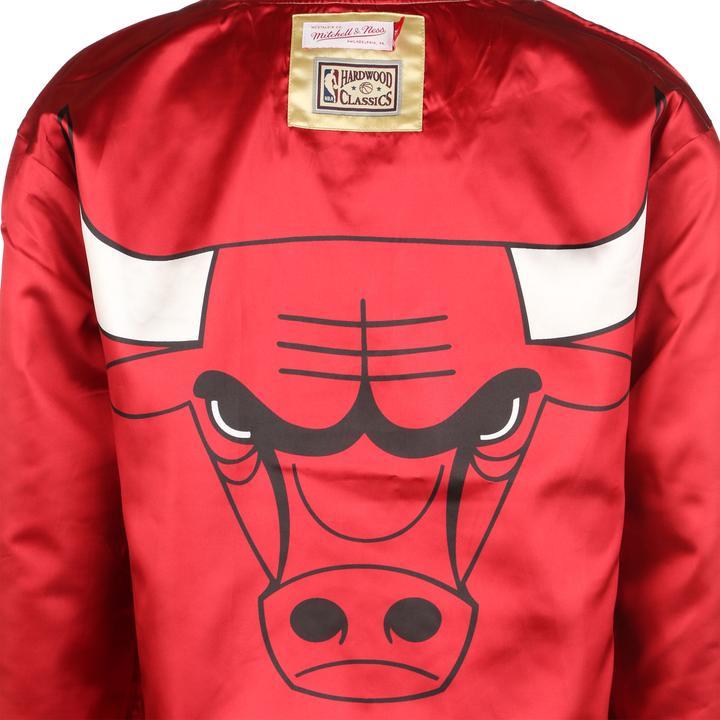 Actual product image Mitchell & Ness NBA Fashion Lw Satin - Chicago Bulls College Jacket - 125911 (L)