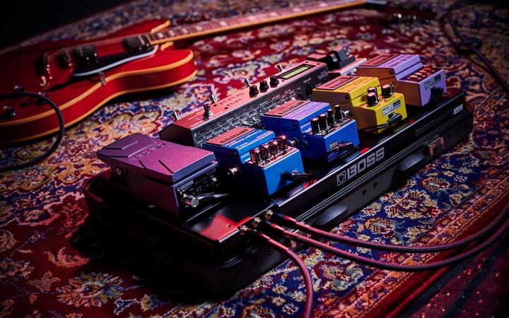 Actual product image BOSS (Electronics) BCB-1000 Pedalboard (Instrument foot pedal)