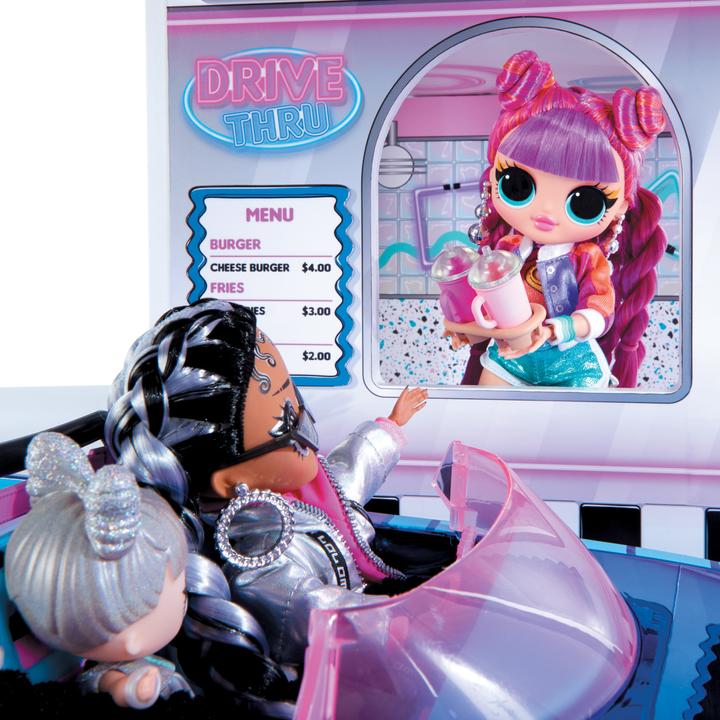 Actual product image MGA L.O.L. Surprise OMG House of Surprises