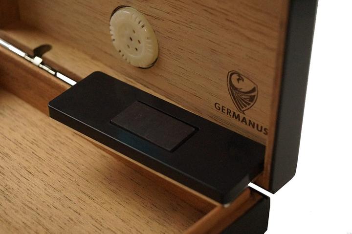 Produktbild Germanus Humidor schwarz (8)