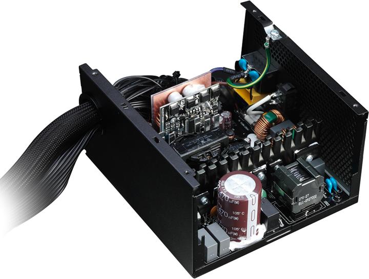 Produktbild BitFenix Formula (750 W)