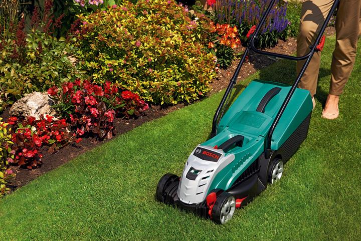 Image du produit Bosch Home & Garden Rotak 32 LI High Power (Fonctionnement sur batterie)