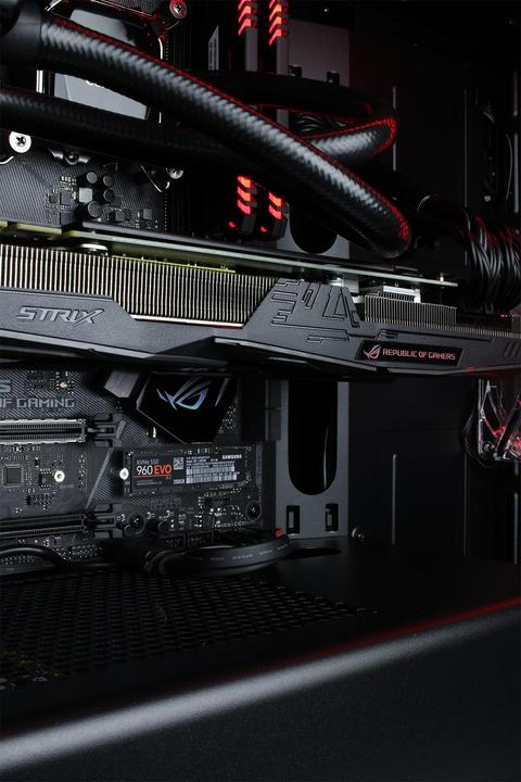 Produktbild Mifcom SAVAGE - ZGS Edition - refurbished (Intel Core i7-7700K, 16 GB, 250 GB, GeForce GTX 1080)