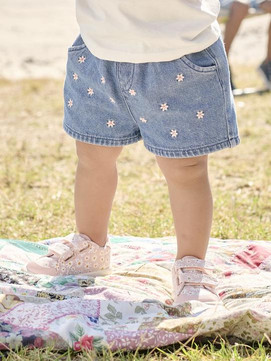 Immagine prodotto Vertbaudet Pantaloncini in denim da bambino con ricami floreali (92)