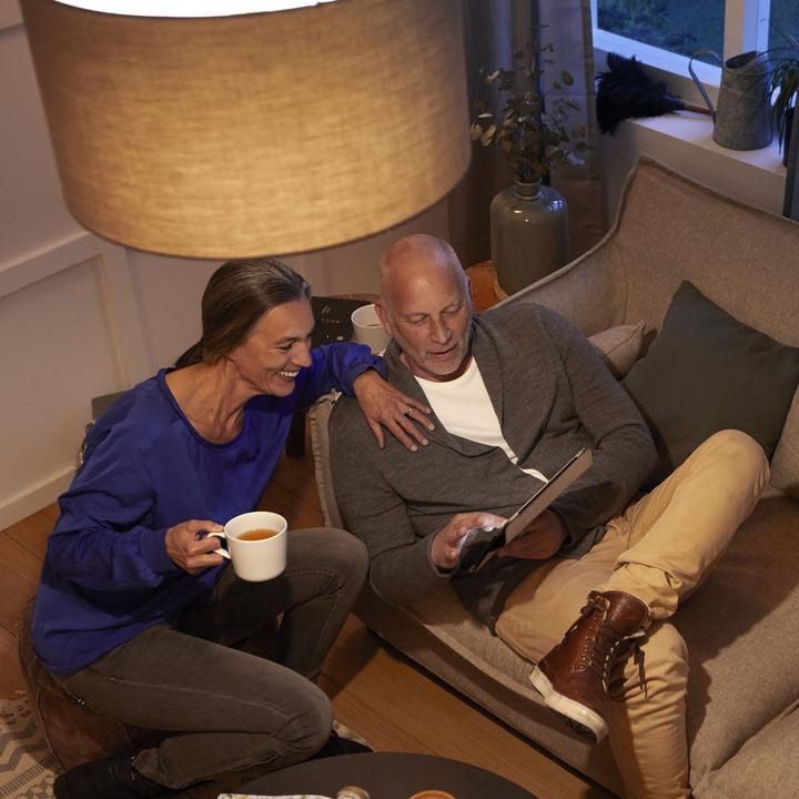 Produktbild Philips Lampe (E27, 17.50 W, 2452 lm, 1 x, D)