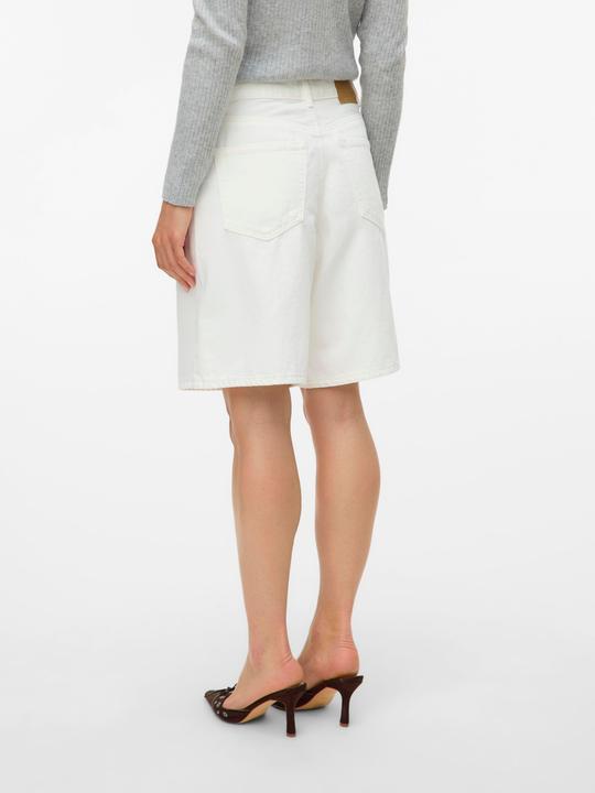 Produktbild Vero Moda VMSAGE Shorts im 5-Taschen Design Bermuda Shorts (L)