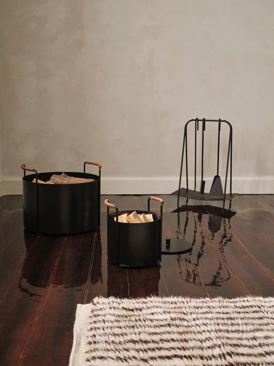 Image du produit Ferm Living Port Kindling and Ash Bucket - Noir (22 x 24 x 25,5 cm)