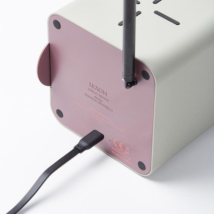 Actual product image Lexon Oslo News + (DAB+, FM)