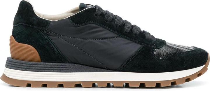 Nero, Black