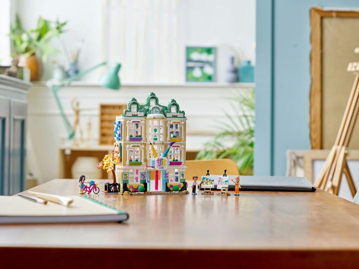 Image du produit LEGO L'école d'art d'Emma (41711, LEGO Friends)